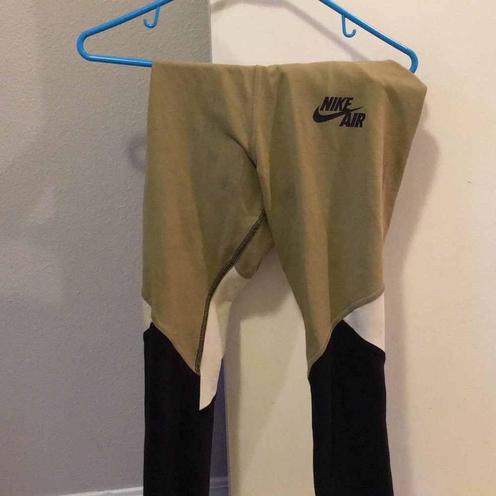 Nike leggings